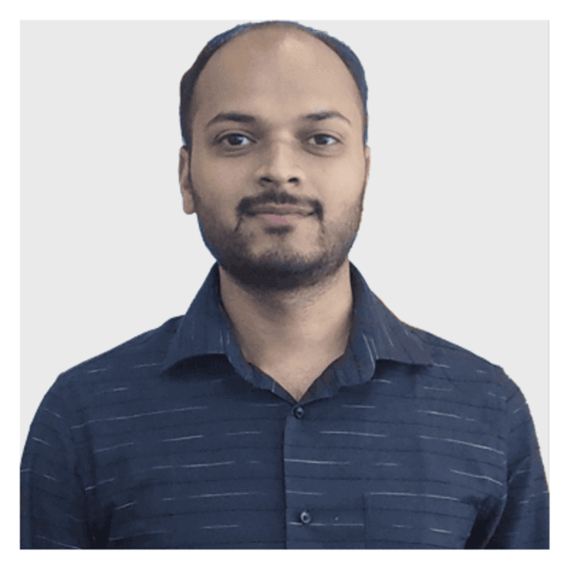 <strong>DIVYANSHU GUPTA<strong>