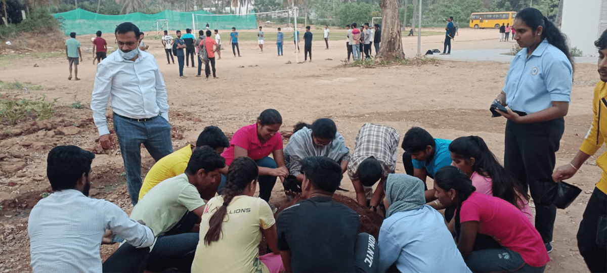 NSS students were made aware of their duties towards Environmental Protection through Natural Farming, Groundwater Conservation, Rainwater Harvesting, Bhungroo