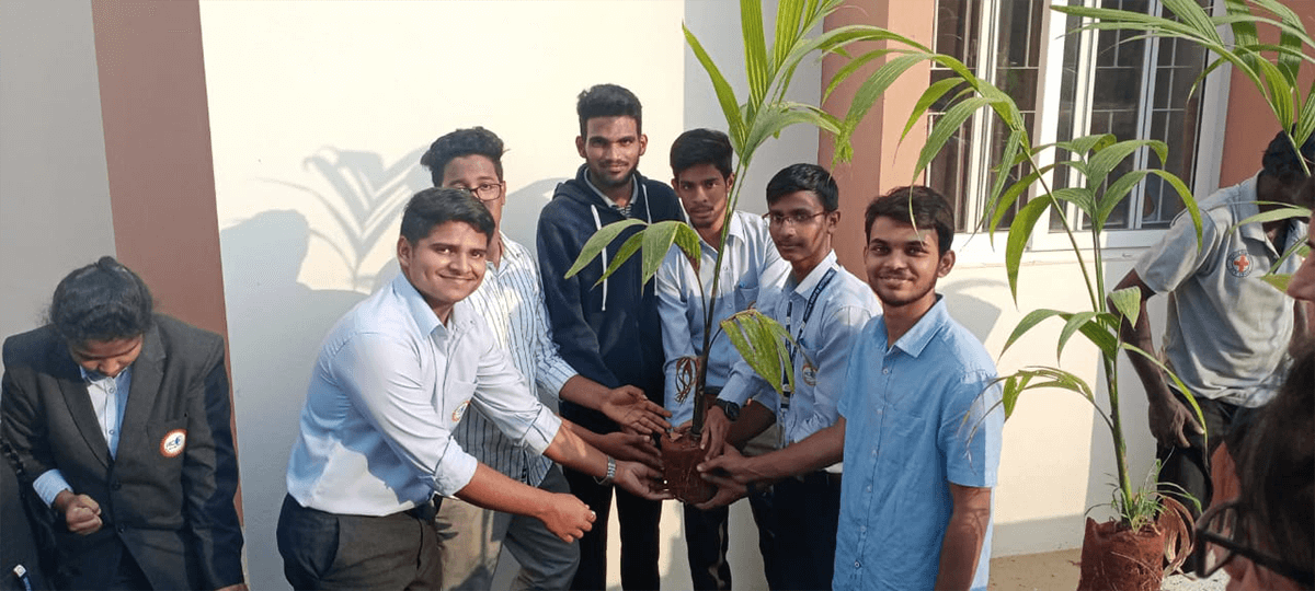 Our NSS students prepared JEEVAMRUTHA, a Nozzel Well for rainwater harvesting on the campus.