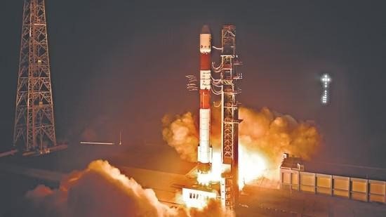 ISRO's SpaDeX Experiment Paves Way for Chandrayaan-4