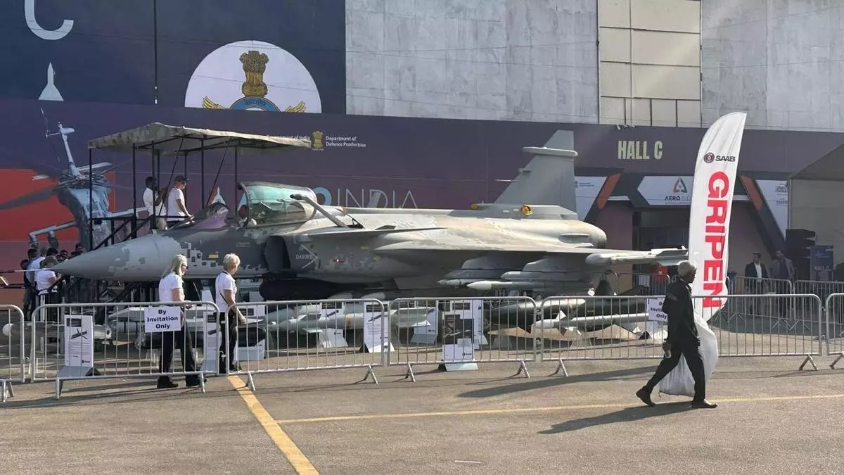 Aero India 2025 Showcases Fighter Jets & U.S. Bomber