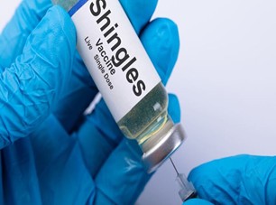 Shingles Vaccine May Reduce Dementia, Heart Risks