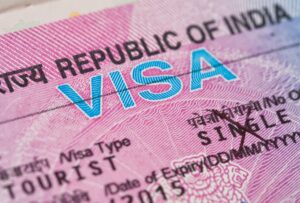 India Resumes Tourist Visas for Chinese Visitors